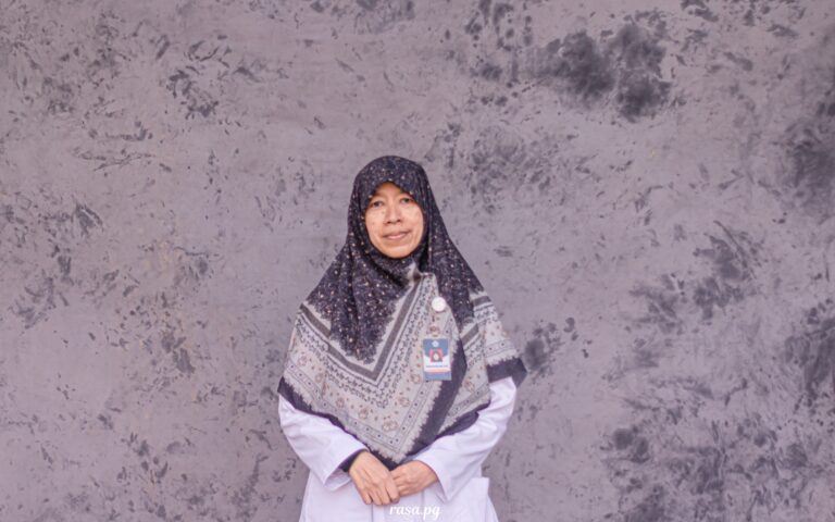 Wiwik Kartika Sari, S.Pd.